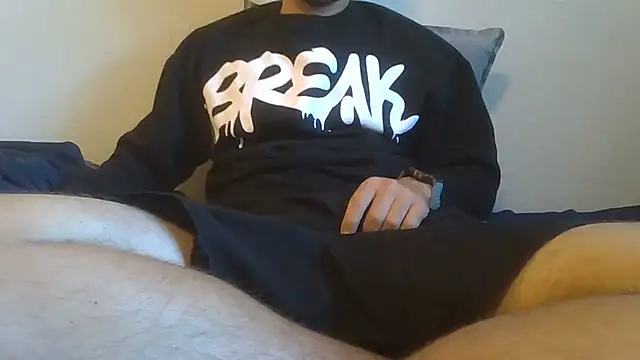 Hotboyo01 online show from 9, 1, 2025