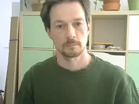 snowypaul11 online show from 19, 9, 2025