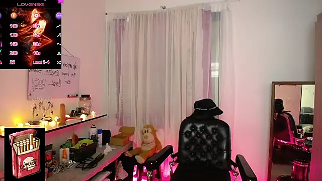 Snapshot of Misslana_wn1 chatting on 8, 1, 2025 Misslana wn1 online show from 8, 1, 2025