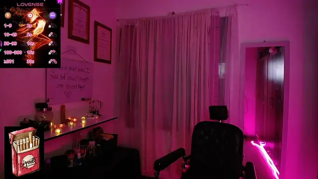 Snapshot of Misslana_wn1 chatting on 9, 10, 2025 Misslana wn1 online show from 9, 10, 2025