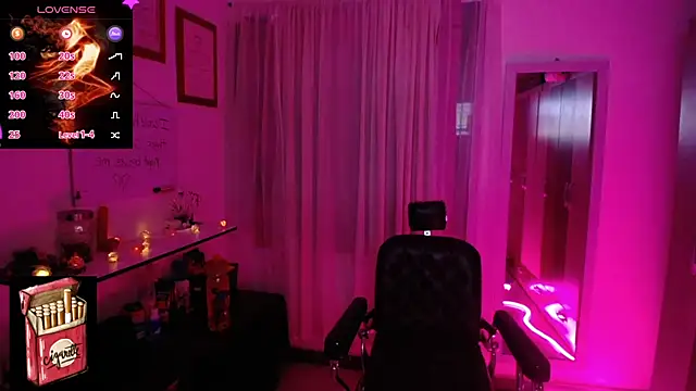 Snapshot of Misslana_wn1 chatting on 10, 10, 2025 Misslana wn1 online show from 10, 10, 2025