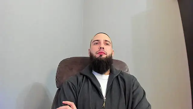 Snapshot of A_____________ chatting on 6, 2, 2025 A online show from 6, 2, 2025