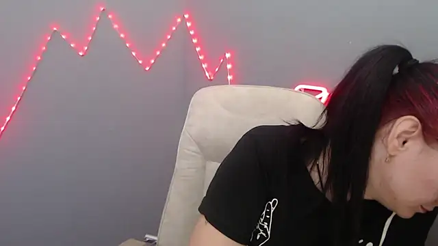 NinaFlawlees online show from 13, 3, 2026