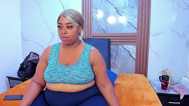 HannyMansonh online show from 8, 3, 2025