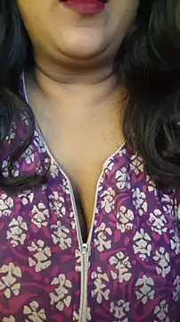 Snapshot of sassy_horny chatting on 24, 9, 2025 sassy horny online show from 24, 9, 2025