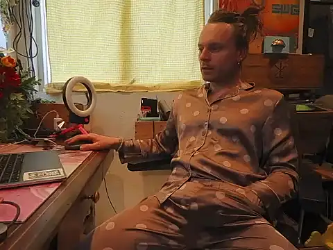 Snapshot of rexflexxx chatting on 22, 11, 2025 rexflexxx online show from 22, 11, 2025