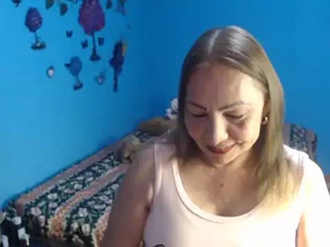 Snapshot of milfeddy_ chatting on 18, 1, 2025 milfeddy online show from 18, 1, 2025