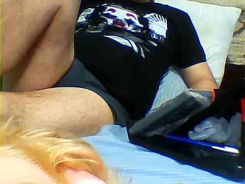 Snapshot of messi_syssy chatting on 26, 9, 2025 messi syssy online show from 26, 9, 2025