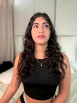 Snapshot of Gaby_zahir_ chatting on 6, 10, 2025 Gaby zahir online show from 6, 10, 2025