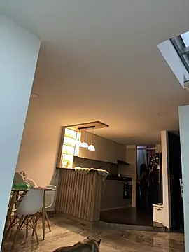 Gaby zahir  online show from 15, 4, 2026