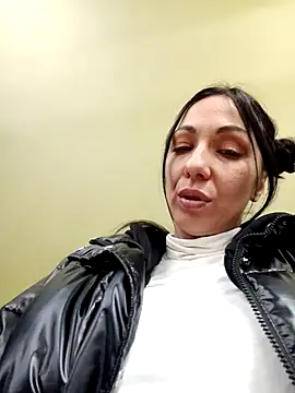 Snapshot of LeticiaWoods chatting on 9, 2, 2025 LeticiaWoods online show from 9, 2, 2025
