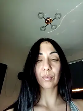 Snapshot of LeticiaWoods chatting on 27, 2, 2025 LeticiaWoods online show from 27, 2, 2025