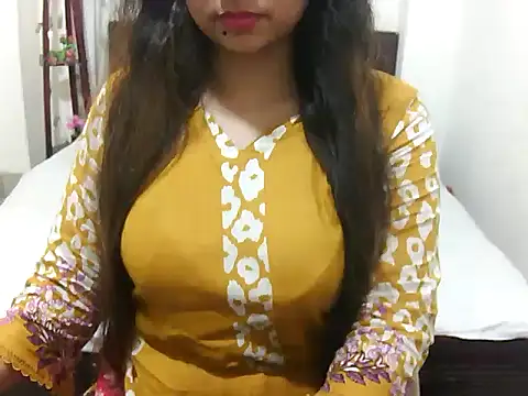 Snapshot of cutebengaligirl chatting on 24, 6, 2026 cutebengaligirl online show from 24, 6, 2026