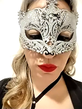 Snapshot of Copazzasoft chatting on 1, 12, 2025 Copazzasoft online show from 1, 12, 2025