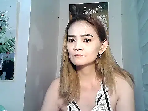 Snapshot of Kisses-13 chatting on 12, 2, 2025 Kisses-13 online show from 12, 2, 2025