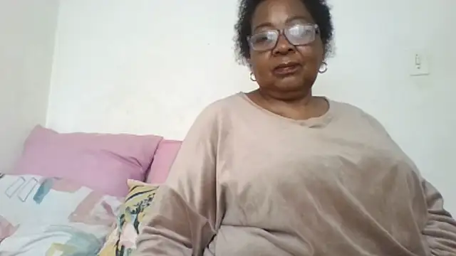 KinkyRicoSaisyours online show from 14, 6, 2026