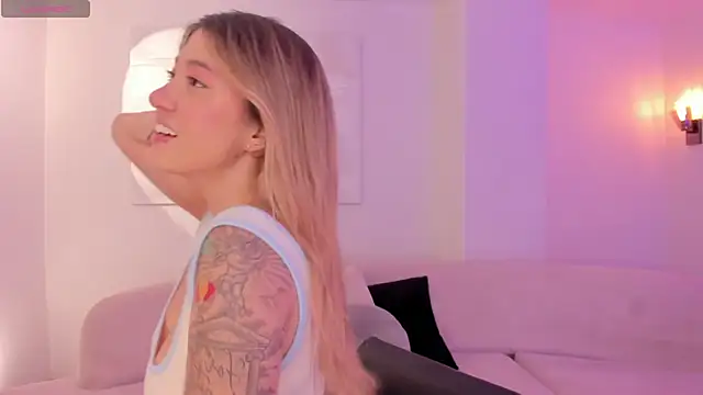 EveBensonX online show from 13, 3, 2026