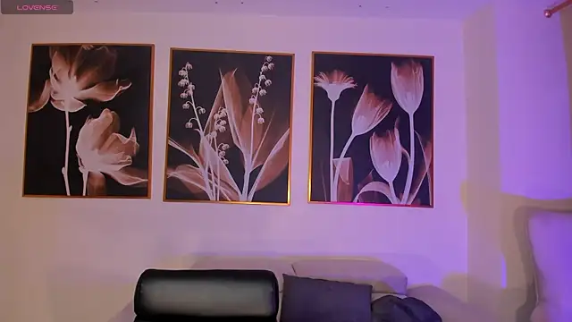 EveBensonX online show from 22, 3, 2026