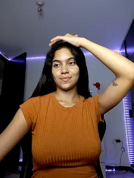 Snapshot of Sallye_ chatting on 10, 2, 2025 Sallye online show from 10, 2, 2025