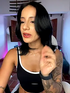 Snapshot of Ale_Lewis chatting on 24, 9, 2025 Ale Lewis online show from 24, 9, 2025