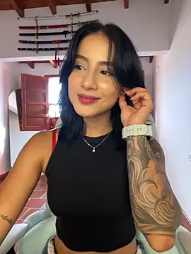 Snapshot of Ale_Lewis chatting on 25, 11, 2025 Ale Lewis online show from 25, 11, 2025