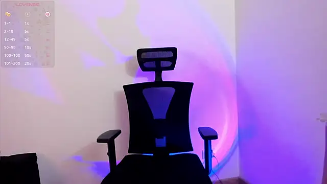 Snapshot of NanaRott chatting on 24, 12, 2024 NanaRott online show from 24, 12, 2024