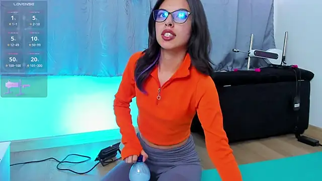 Snapshot of NanaRott chatting on 22, 2, 2025 NanaRott online show from 22, 2, 2025