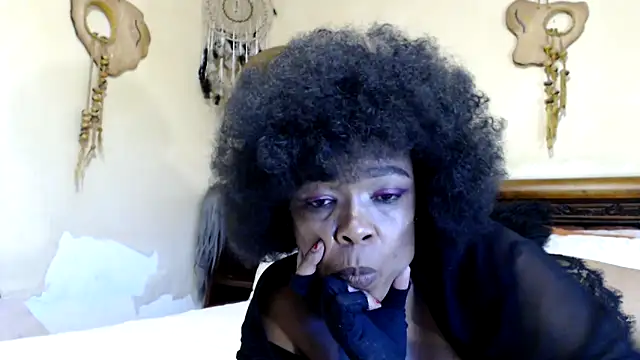 Snapshot of Gucci_Bx chatting on 10, 3, 2026 Gucci Bx online show from 10, 3, 2026