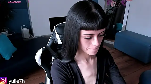  Jessy Moon  online show from 5, 3, 2026