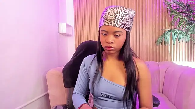 Mia damm online show from 24, 9, 2025