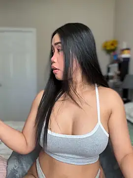 Snapshot of JazzieXo chatting on 5, 3, 2025 JazzieXo online show from 5, 3, 2025