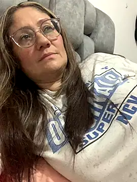 gabiTetas online show from 5, 12, 2024