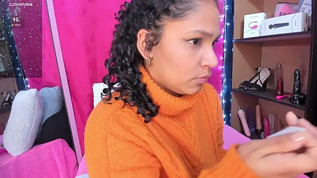 Snapshot of iriss_25 chatting on 7, 2, 2025 iriss 25 online show from 7, 2, 2025