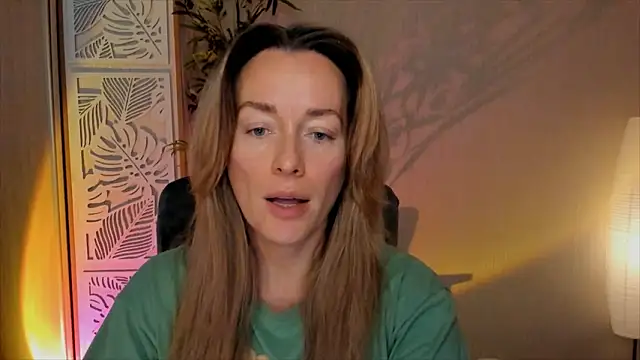 RebeccaMartinez online show from 16, 2, 2026