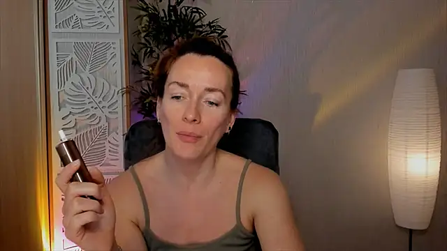 RebeccaMartinez online show from 9, 4, 2026