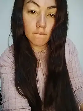 katha steele  online show from 2, 11, 2025