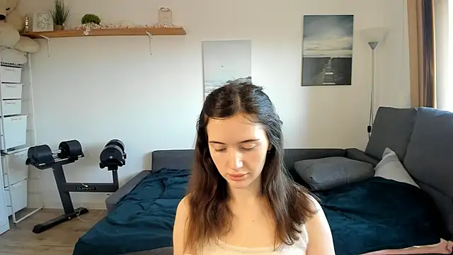 Snapshot of PollyFlame chatting on 4, 3, 2025 PollyFlame online show from 4, 3, 2025