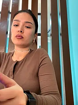 Snapshot of Sweet_Lollypop chatting on 26, 11, 2025 Sweet Lollypop online show from 26, 11, 2025