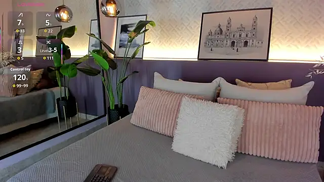 Snapshot of susan_cute198 chatting on 9, 11, 2025 susan cute198 online show from 9, 11, 2025