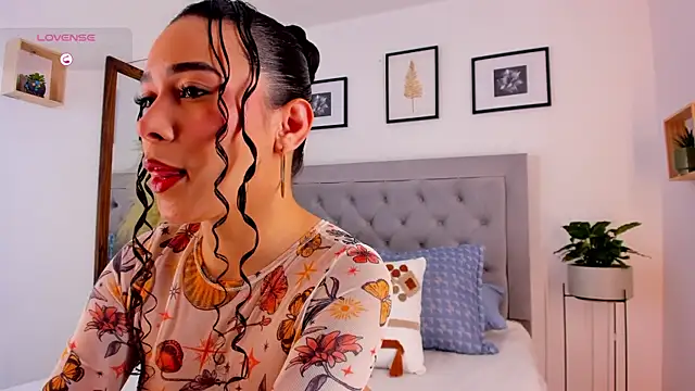 susan cute198 online show from 24, 5, 2026