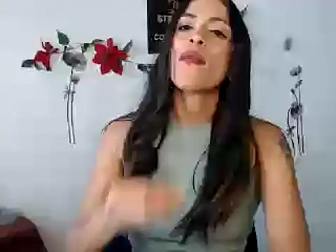 Snapshot of Liamiler01_ chatting on 2, 12, 2024 Liamiler01 online show from 2, 12, 2024