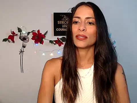 Snapshot of Liamiler01_ chatting on 5, 12, 2024 Liamiler01 online show from 5, 12, 2024