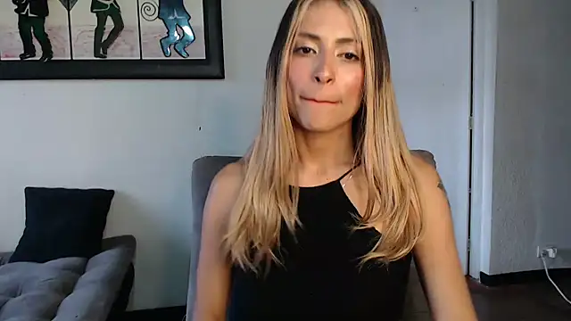 Snapshot of Liamiler01_ chatting on 6, 3, 2025 Liamiler01 online show from 6, 3, 2025