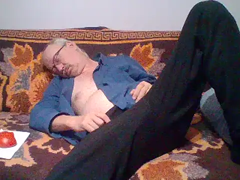 Snapshot of cumloverboyxx69 chatting on 5, 2, 2025 cumloverboyxx69 online show from 5, 2, 2025