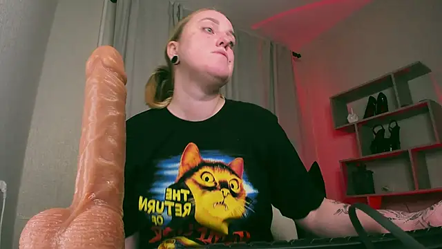 Frau  Lilith online show from 22, 1, 2025