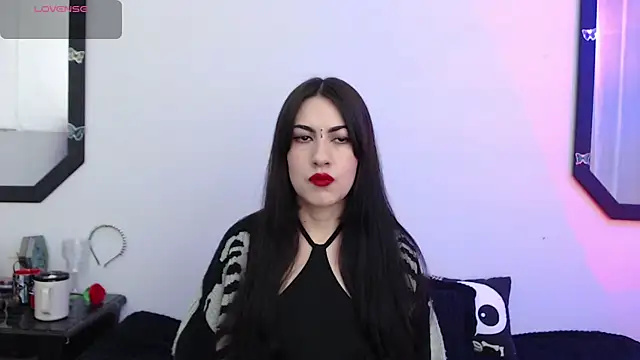 Amy Aloqua online show from 28, 9, 2025