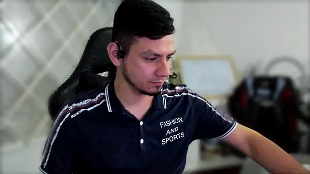 Snapshot of Rick_Diesel_ chatting on 27, 12, 2024 Rick Diesel online show from 27, 12, 2024