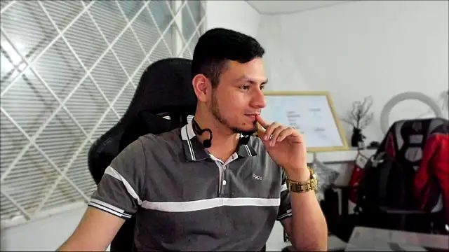 Snapshot of Rick_Diesel_ chatting on 28, 12, 2024 Rick Diesel online show from 28, 12, 2024