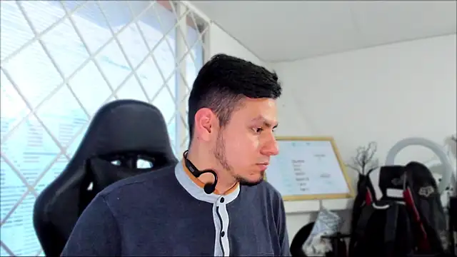 Snapshot of Rick_Diesel_ chatting on 29, 12, 2024 Rick Diesel online show from 29, 12, 2024