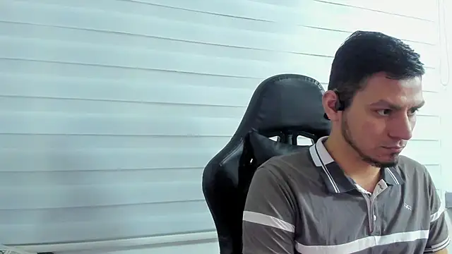 Snapshot of Rick_Diesel_ chatting on 21, 2, 2025 Rick Diesel online show from 21, 2, 2025